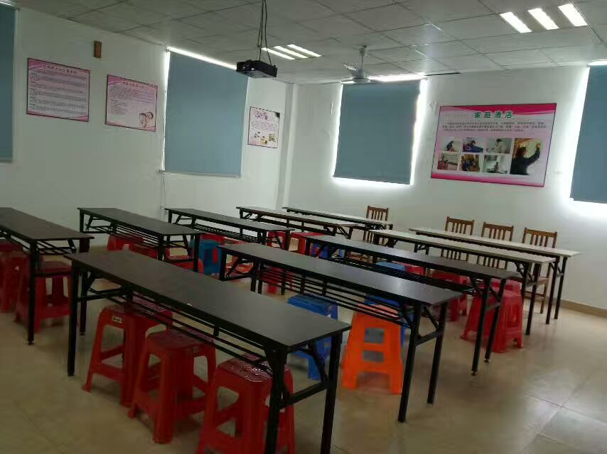 �ش����ã���ȸ��ס�Ҽ���Ա�����ѵ�����ˣ�